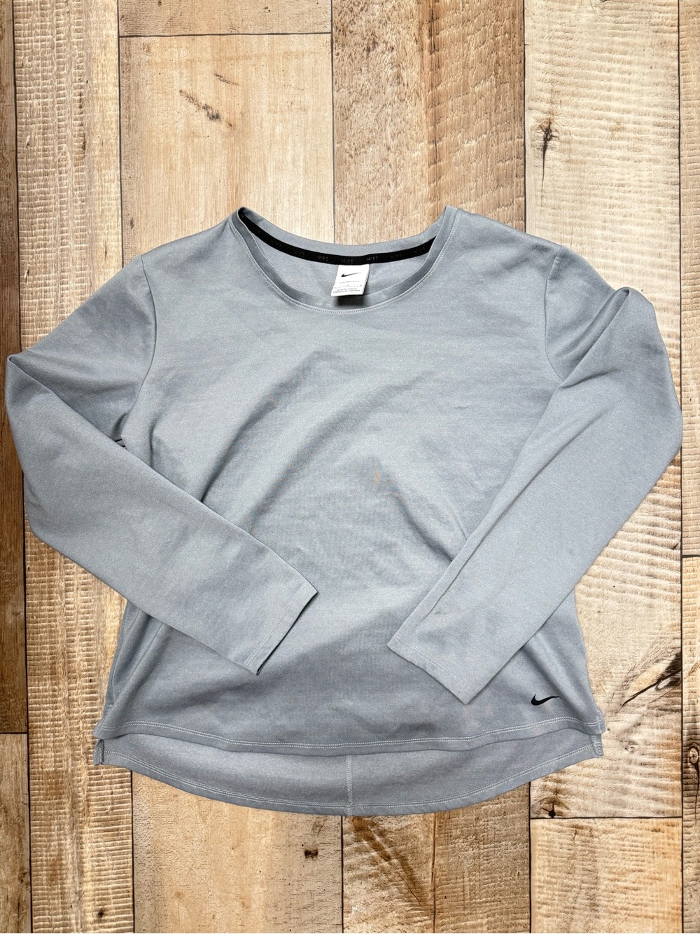 Nike Light Gray Long Sleeve Crewneck Top